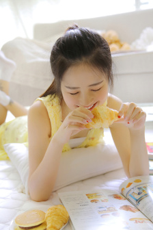 哎呀皇后娘娘来打工哪里可以看全集
